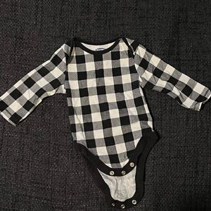 Old Navy: 3 piece set!